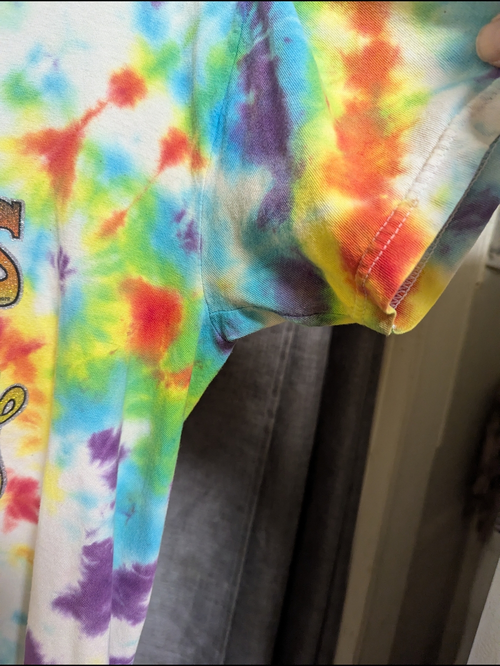 Cowgirls Ride Better Tie-Dye V-Neck Tee - Multicolor Vintage 70s Glitter - Picture 4 of 7
